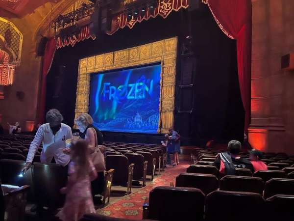 Fox Theatre, Atlanta, section: Orchestra R, row: O, seat: 6