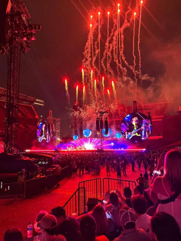 Lincoln Financial Field, section: 116, row: 4, seat: 7