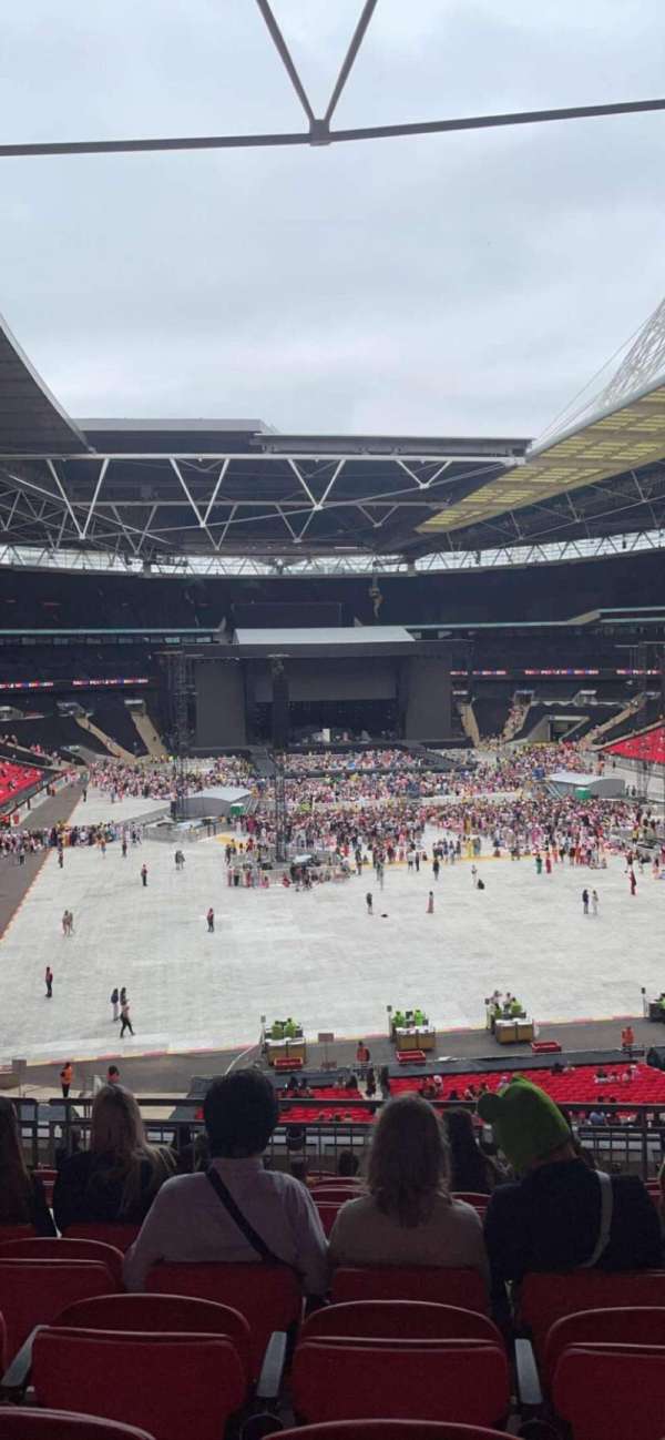 Wembley Stadium, section: 216, row: 15, seat: 53