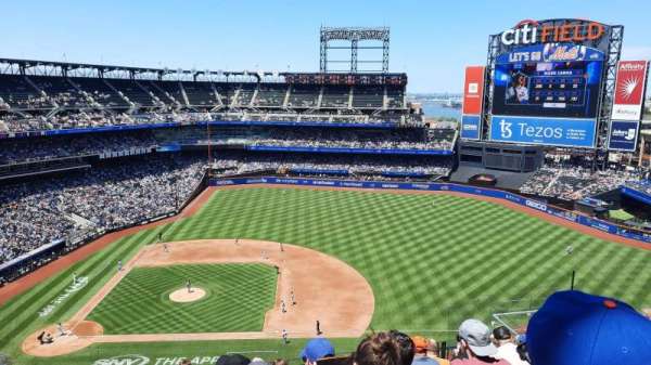Citi Field, section: 507, row: 8, seat: 9