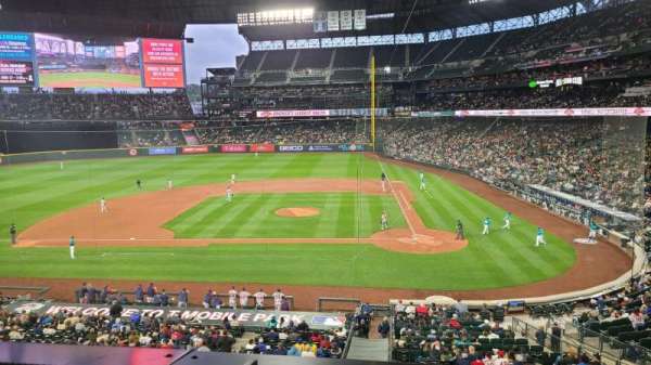T-Mobile Park, section: 224, row: 1, seat: 9