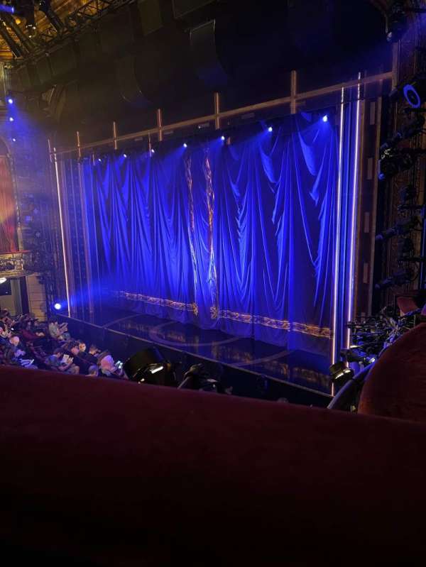 Lena Horne Theatre, section: Front Mezzanine R, row: A, seat: 22