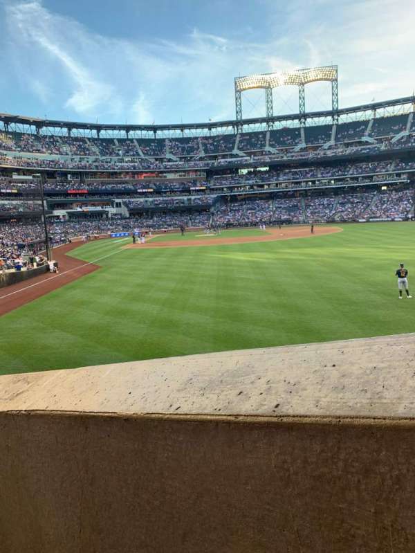 Citi Field, section: 102, row: 6