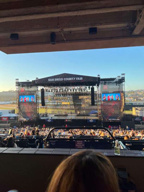 Del Mar Racetrack, section: Level 3
