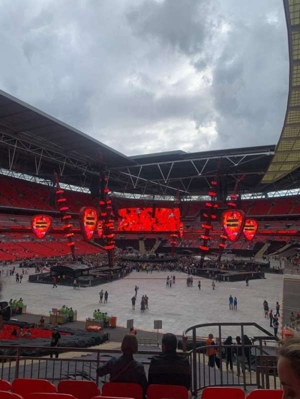 Wembley Stadium, section: 108, row: 36, seat: 82