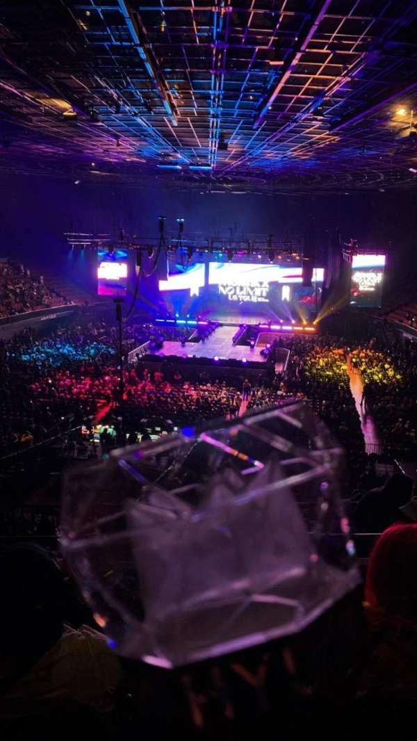 Kia Forum, section: 201, row: 5, seat: 11