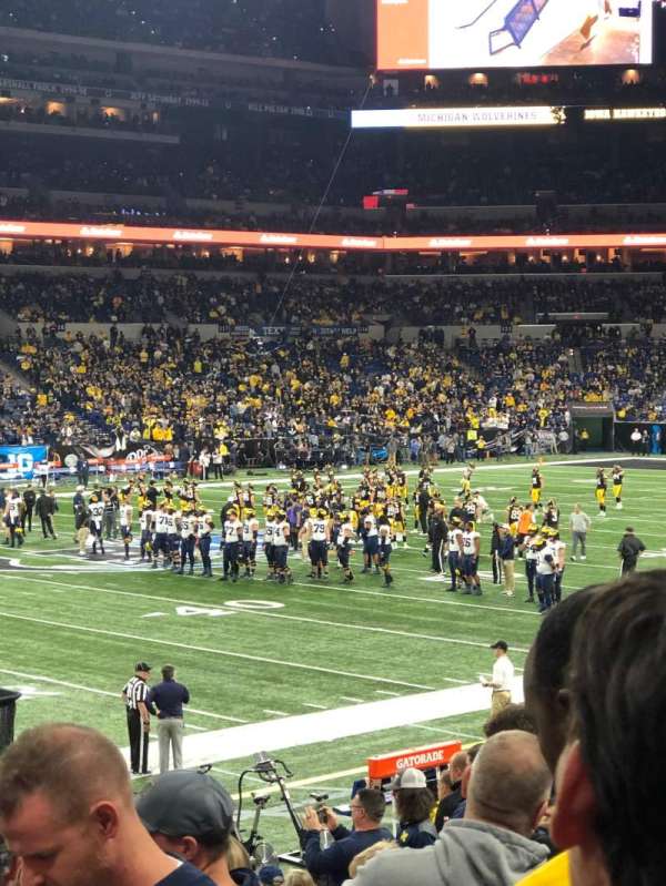 Lucas Oil Stadium, section: 143, row: 15, seat: 10