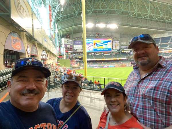 Daikin Park, section: 211, row: 14