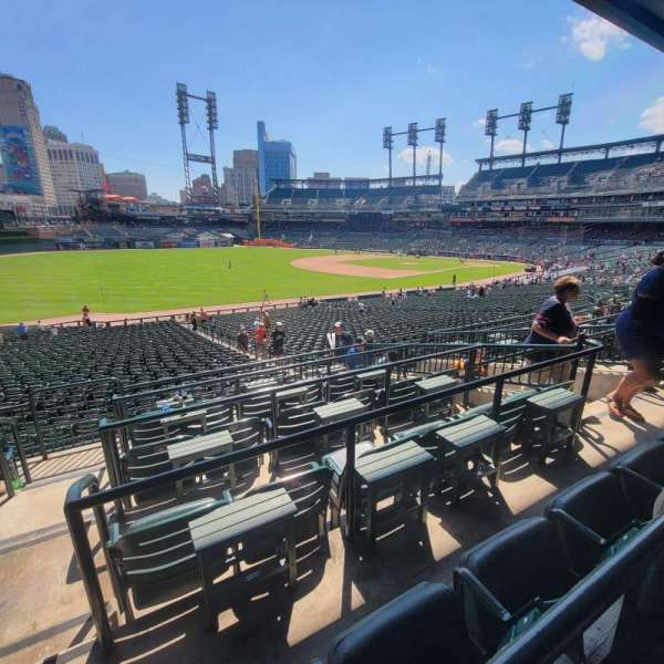 Comerica Park, section: 140, row: E, seat: 6