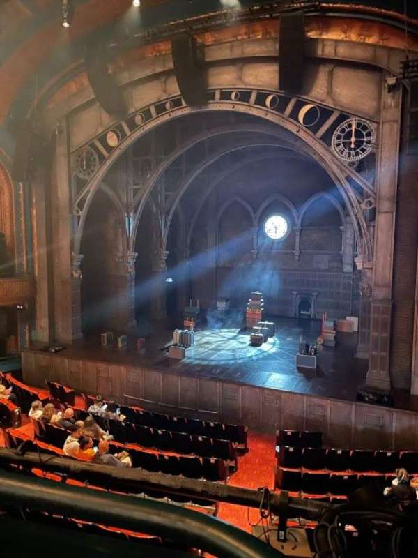 Curran Theater, section: Loge R, row: A, seat: 6