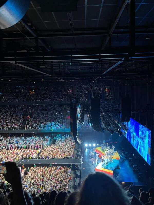 Ziggo Dome, section: 202, row: 9, seat: 27