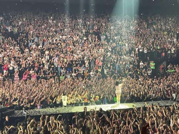 AFAS Dome, section: 154, row: 25, seat: 7