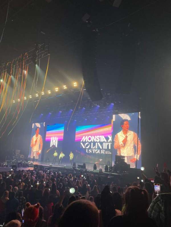 Gas South Arena, section: 106, row: F, seat: 8