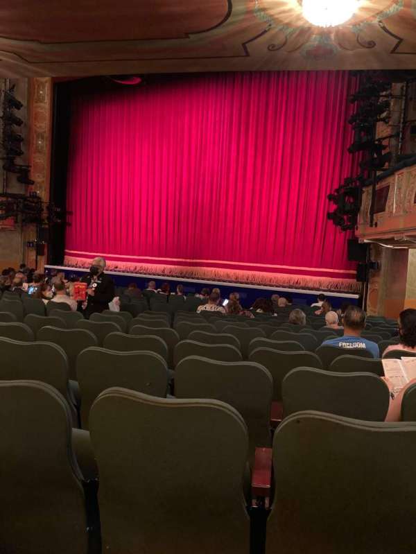 Shubert Theatre, section: Orchestra R, row: P, seat: 18