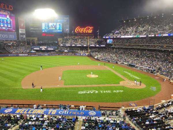 Citi Field, section: 326, row: 1, seat: 20
