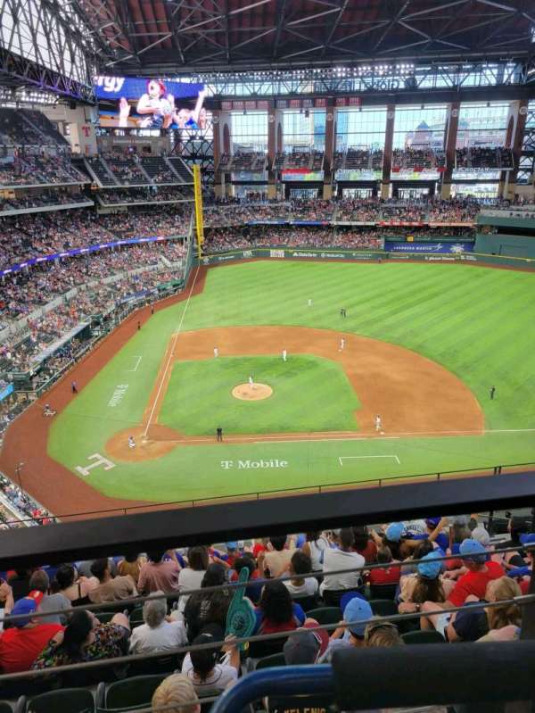 Globe Life Field, section: 224, row: 9, seat: 11