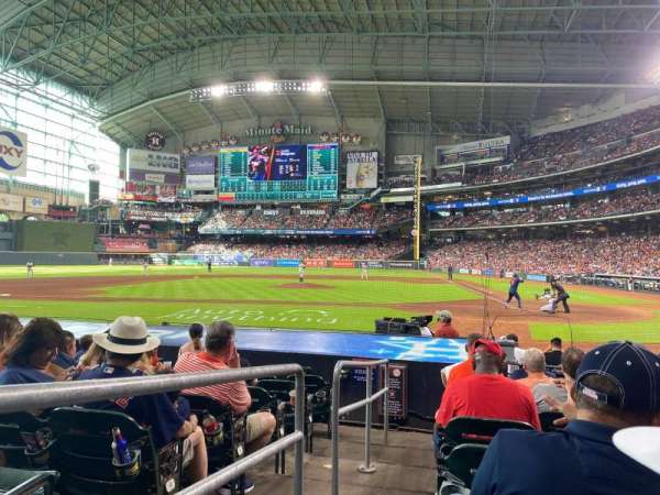 Daikin Park, section: 116, row: 12, seat: 1