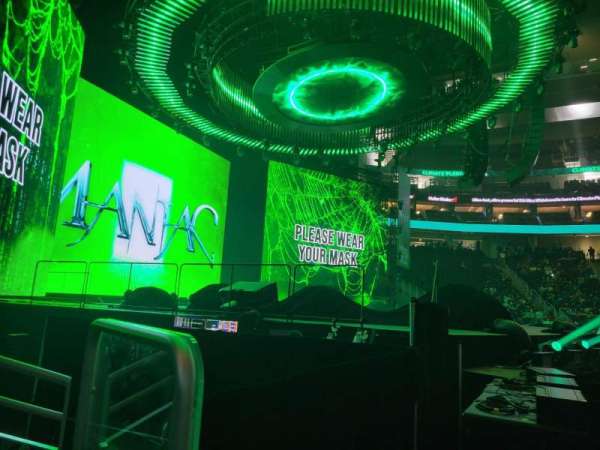 Climate Pledge Arena, section: 04, row: C, seat: 8