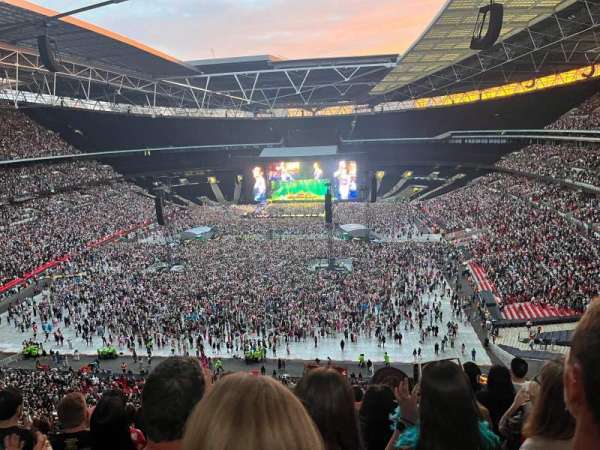Wembley Stadium, section: 512, row: 12, seat: 340