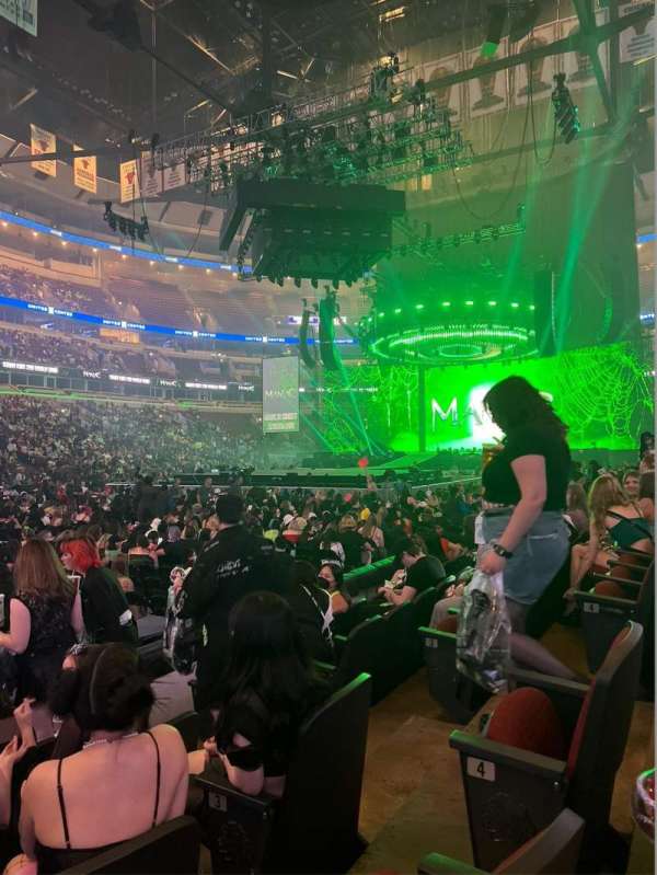 United Center, section: 103, row: 5, seat: 3