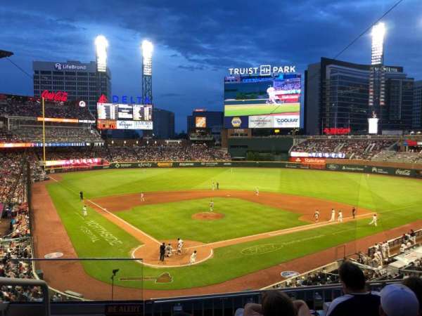 Truist Park, section: 224, row: 4, seat: 16