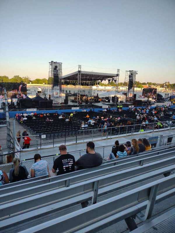 Main Stage at the Wisconsin State Fair, section: 207, row: 9, seat: 18