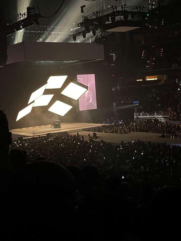 Capital One Arena, section: 101, row: S, seat: 18