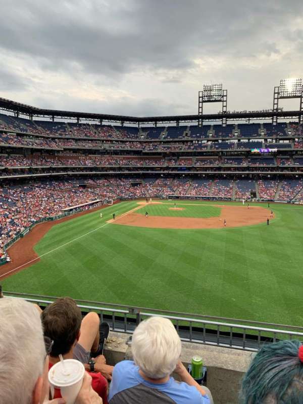 Citizens Bank Park, section: 203, row: 3, seat: 9