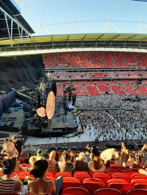 Wembley Stadium, section: 530, row: 18, seat: 98