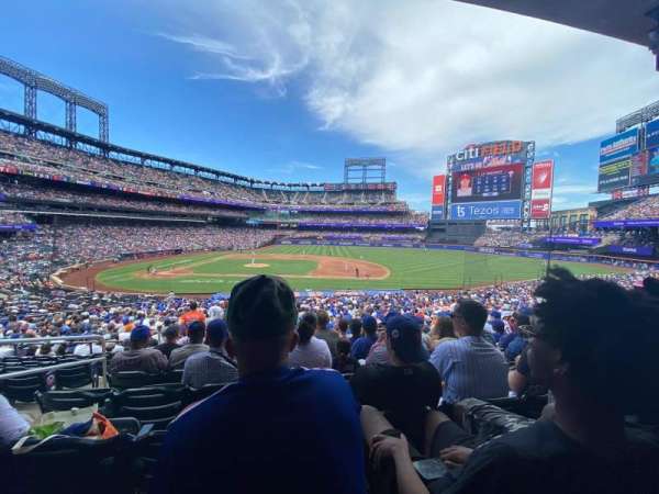 Citi Field, section: 113, row: 30, seat: 4