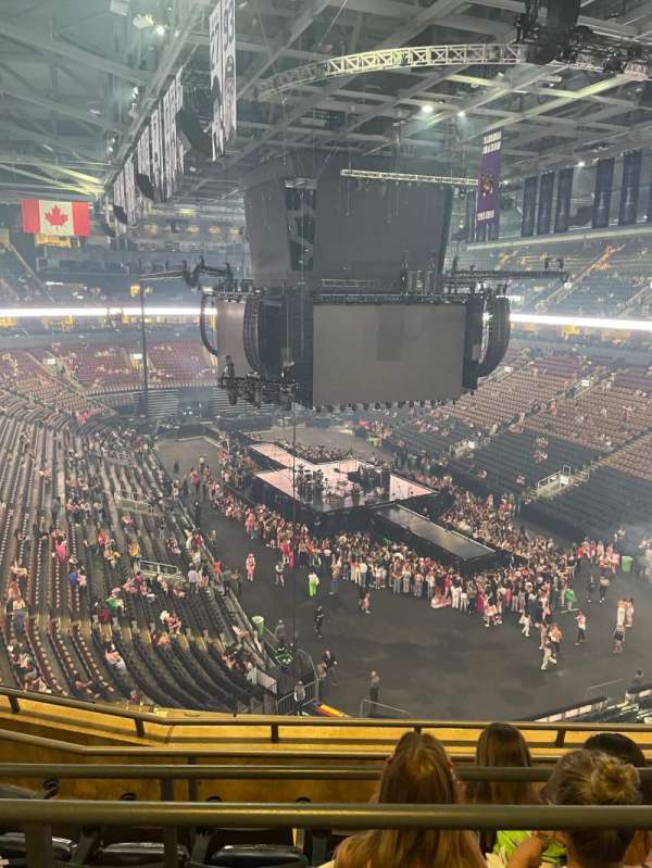 Scotiabank Arena, section: 305, row: 5, seat: 3