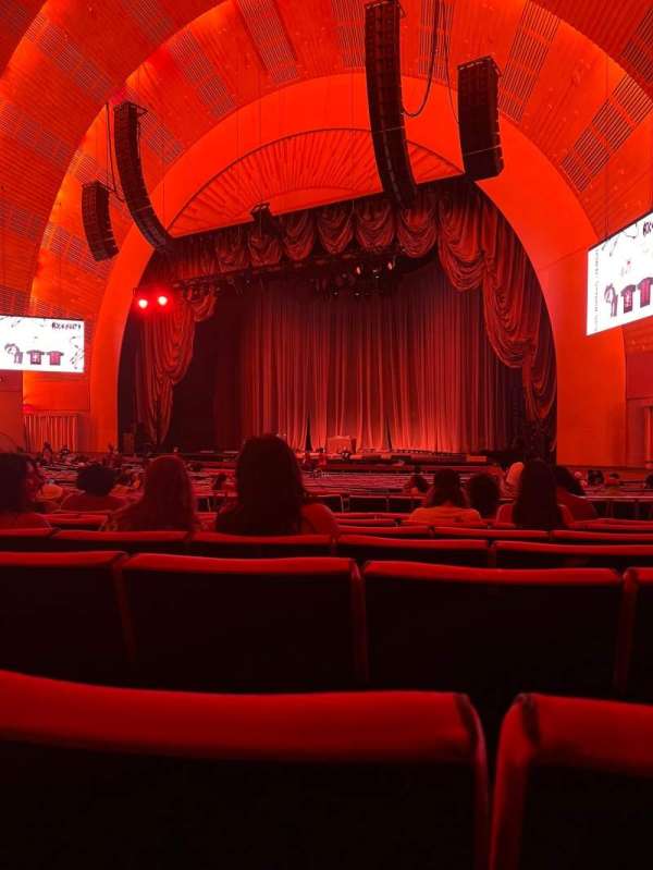 Radio City Music Hall, section: Orchestra 2, row: D, seat: 205