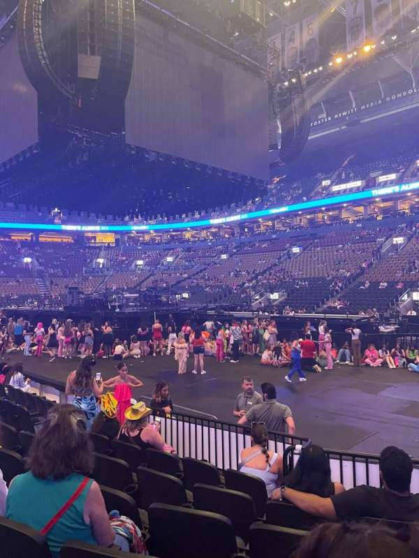 Scotiabank Arena, section: 117, row: 7, seat: 3