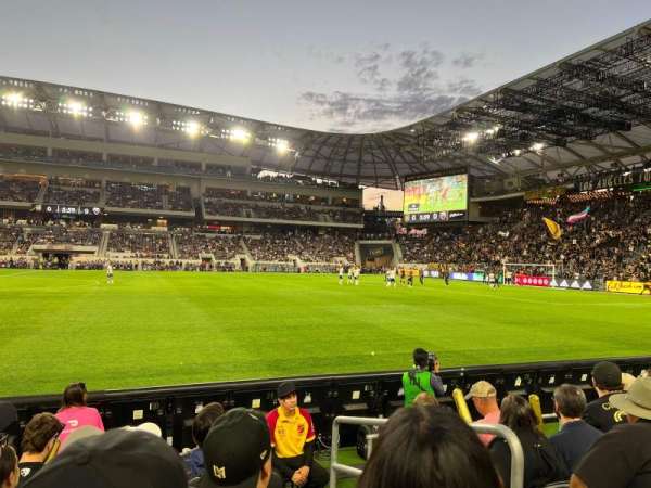 BMO Stadium, section: 112, row: E, seat: 2