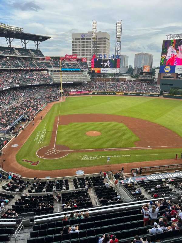 Truist Park, section: 322, row: 1, seat: 23