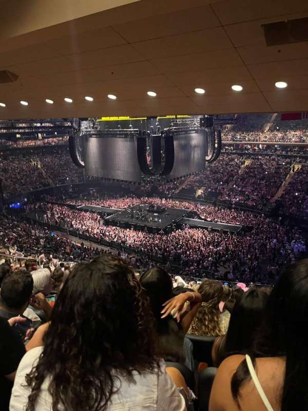 Madison Square Garden, section: 227, row: 14, seat: 13