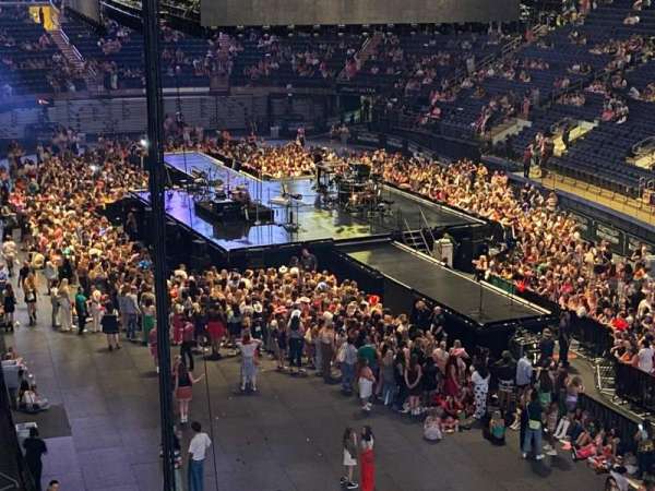 Madison Square Garden, section: 216, row: 1, seat: 19