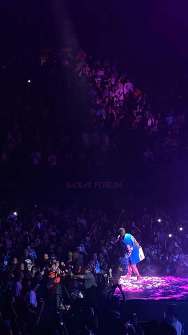 Kia Forum, section: 112, row: 8, seat: 6