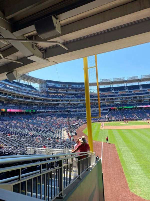 Nationals Park, section: 138, row: S, seat: 29