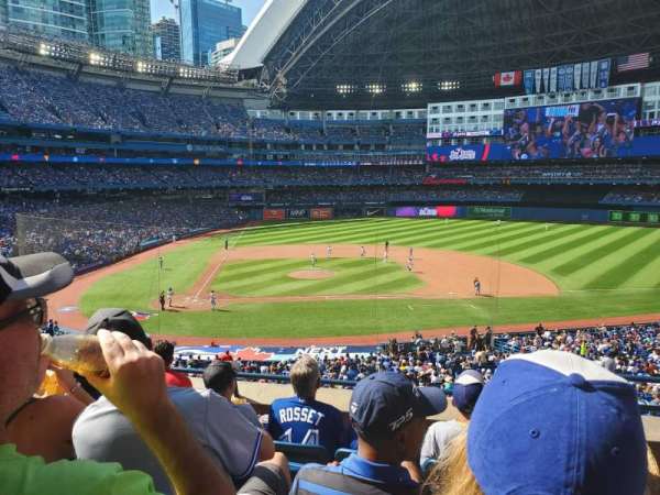 Rogers Centre, section: 220, row: 5, seat: 2