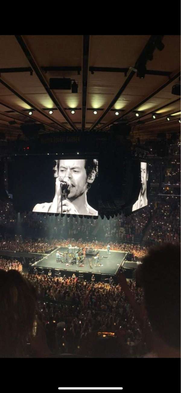 Madison Square Garden, section: 226, row: 5, seat: 2