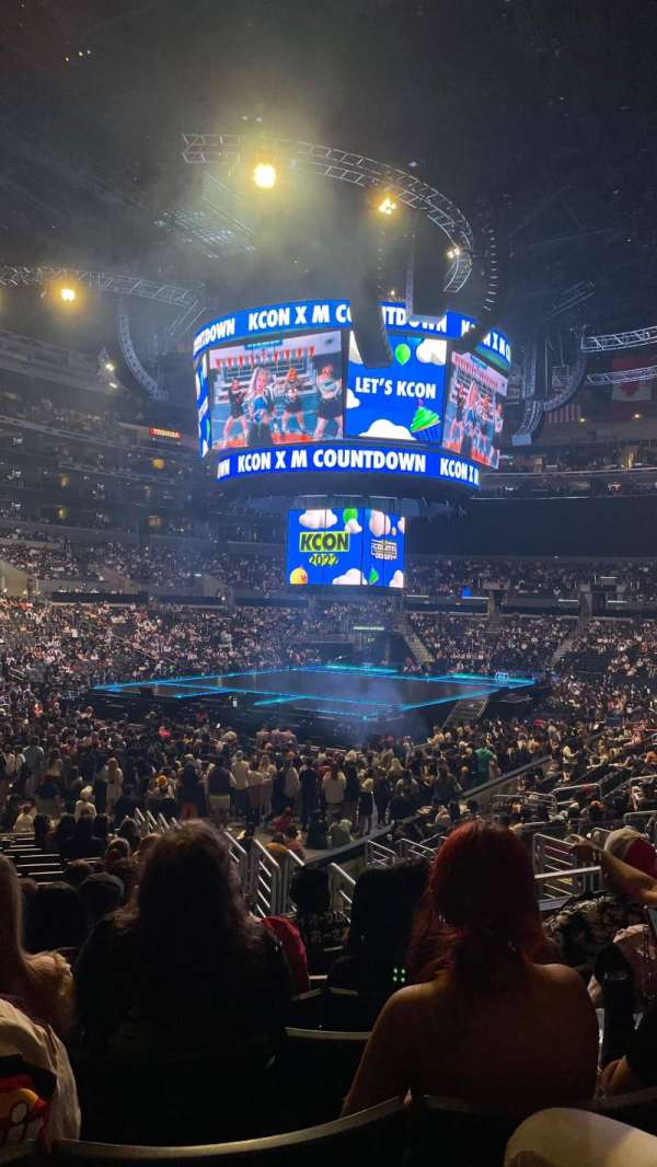 Crypto.com Arena, section: 105, row: 19, seat: 6