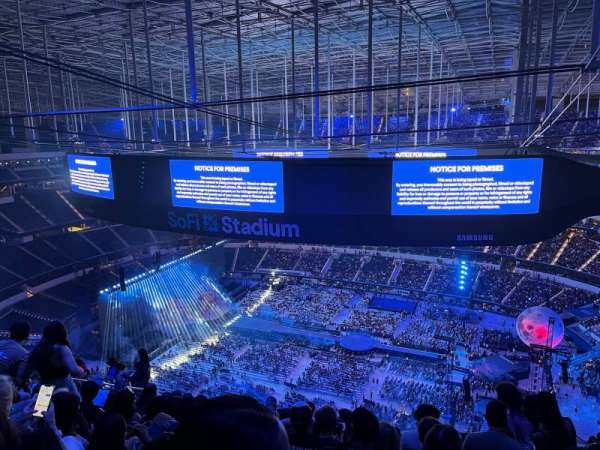 SoFi Stadium, section: 517, row: 15, seat: 5