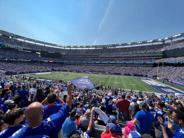 MetLife Stadium, section: 111A, row: 30, seat: 10