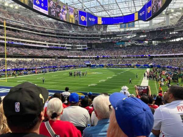 SoFi Stadium, section: 105, row: 12, seat: 17