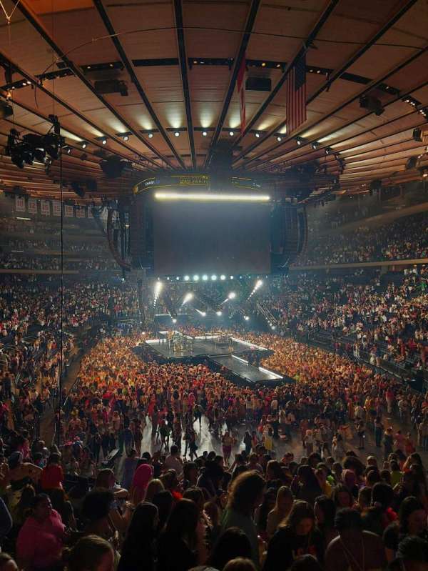 Madison Square Garden, section: 101, row: 20, seat: 30