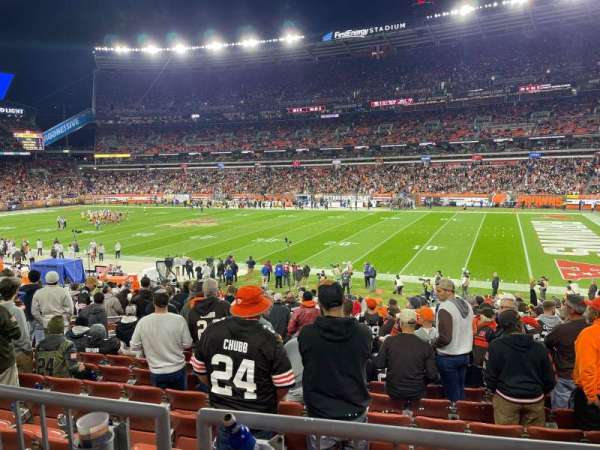 Huntington Bank Field, section: 137, row: 24, seat: 10