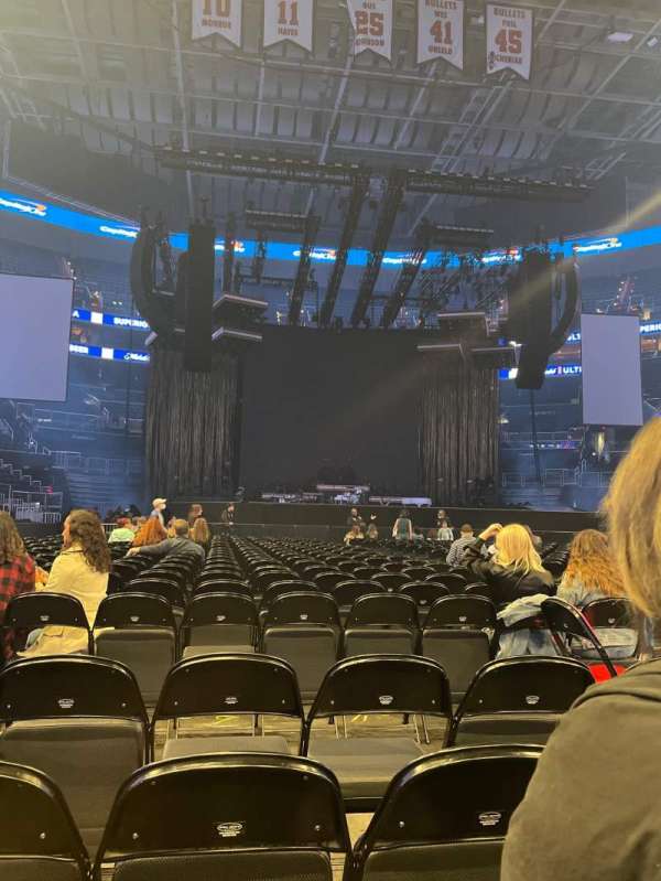 Capital One Arena, section: Floor 4, row: F, seat: 9