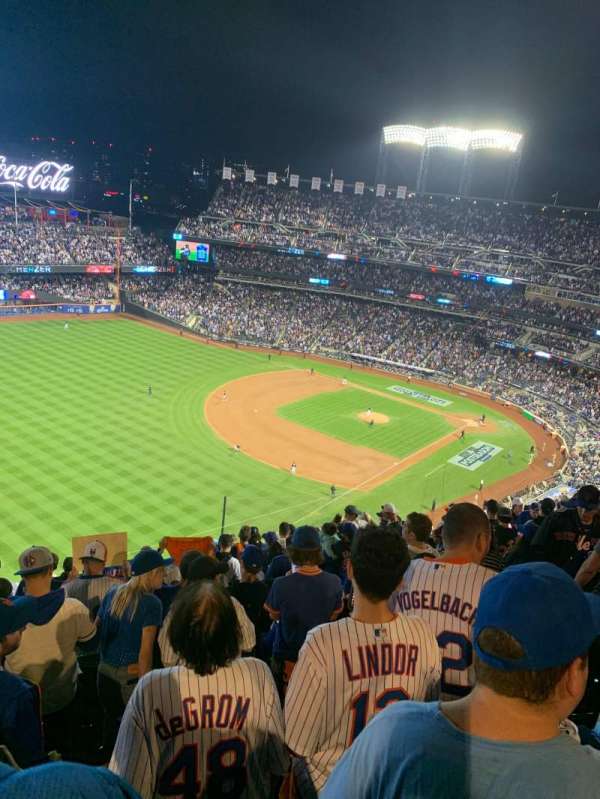 Citi Field, section: 527, row: 15, seat: 16