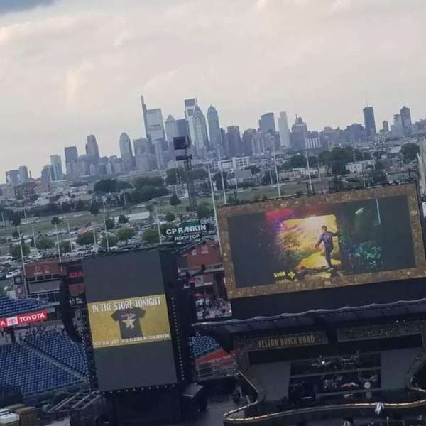 Citizens Bank Park, section: E3, row: 13, seat: 34